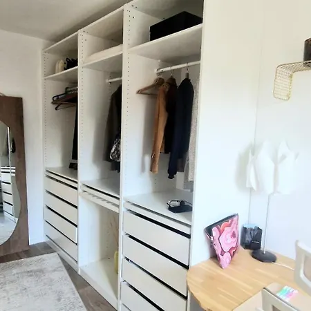 Maison Cosy Proche Du Centre-ville Hébergement de vacances *
