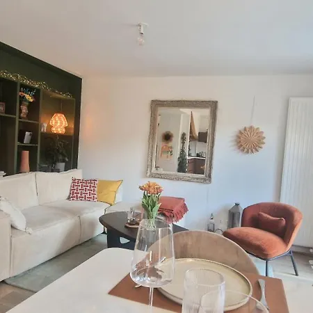 Maison Cosy Proche Du Centre-ville Hébergement de vacances *